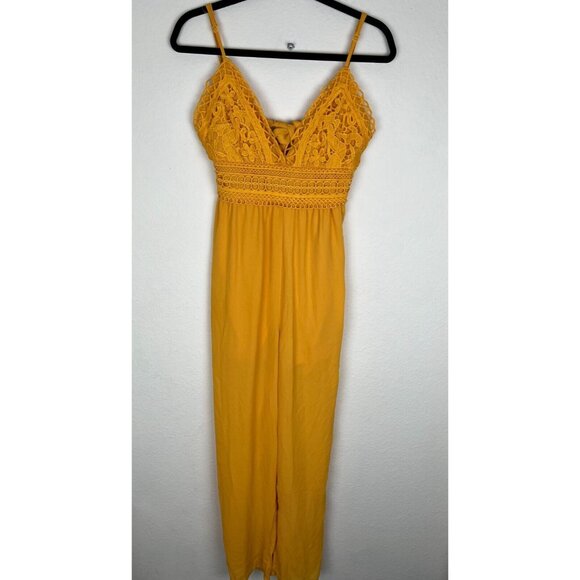 Blashe Jumpsuit Women Crochet Detail Back Tie Yellow Wide Legs V-Neck XL NWT - Picture 1 of 16